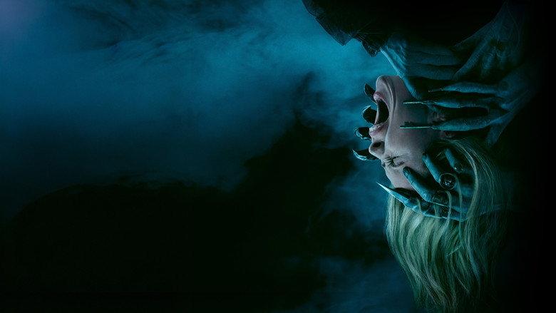 Fondo de Insidious: Fuera del más allá